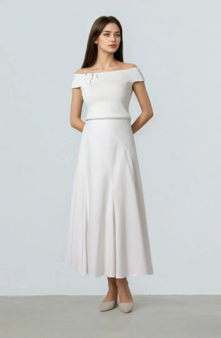 Slanted Cut Maxi Skirt - L